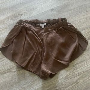 Lunya Tulip Shorts XS